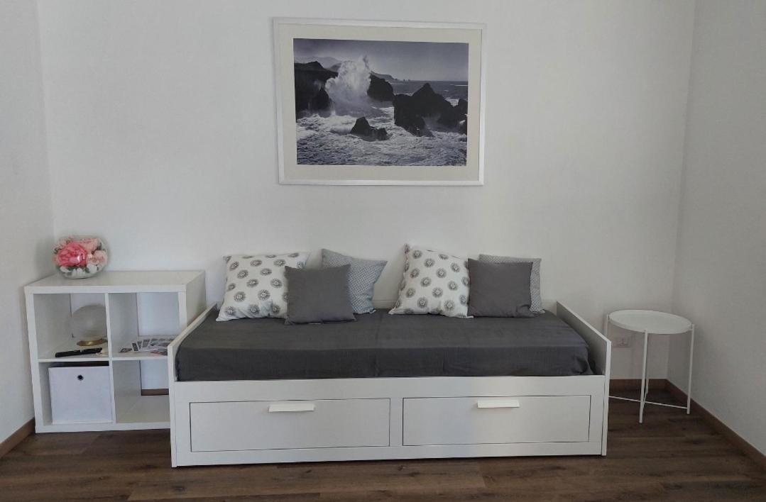 Sam&Sun Apartment Torbole Sul Garda ภายนอก รูปภาพ